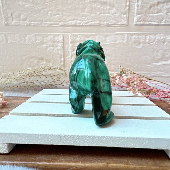Gorgeous Malachite Lion Carving - Picture 3 of 8